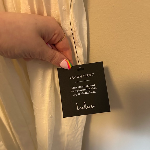 ✨NWT✨ Lulu’s White Dress - Picture 2 of 3